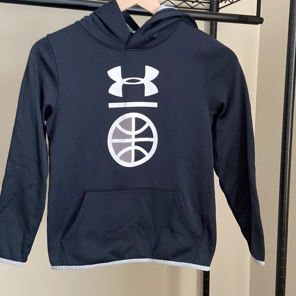 Under Armour Sweatshirt